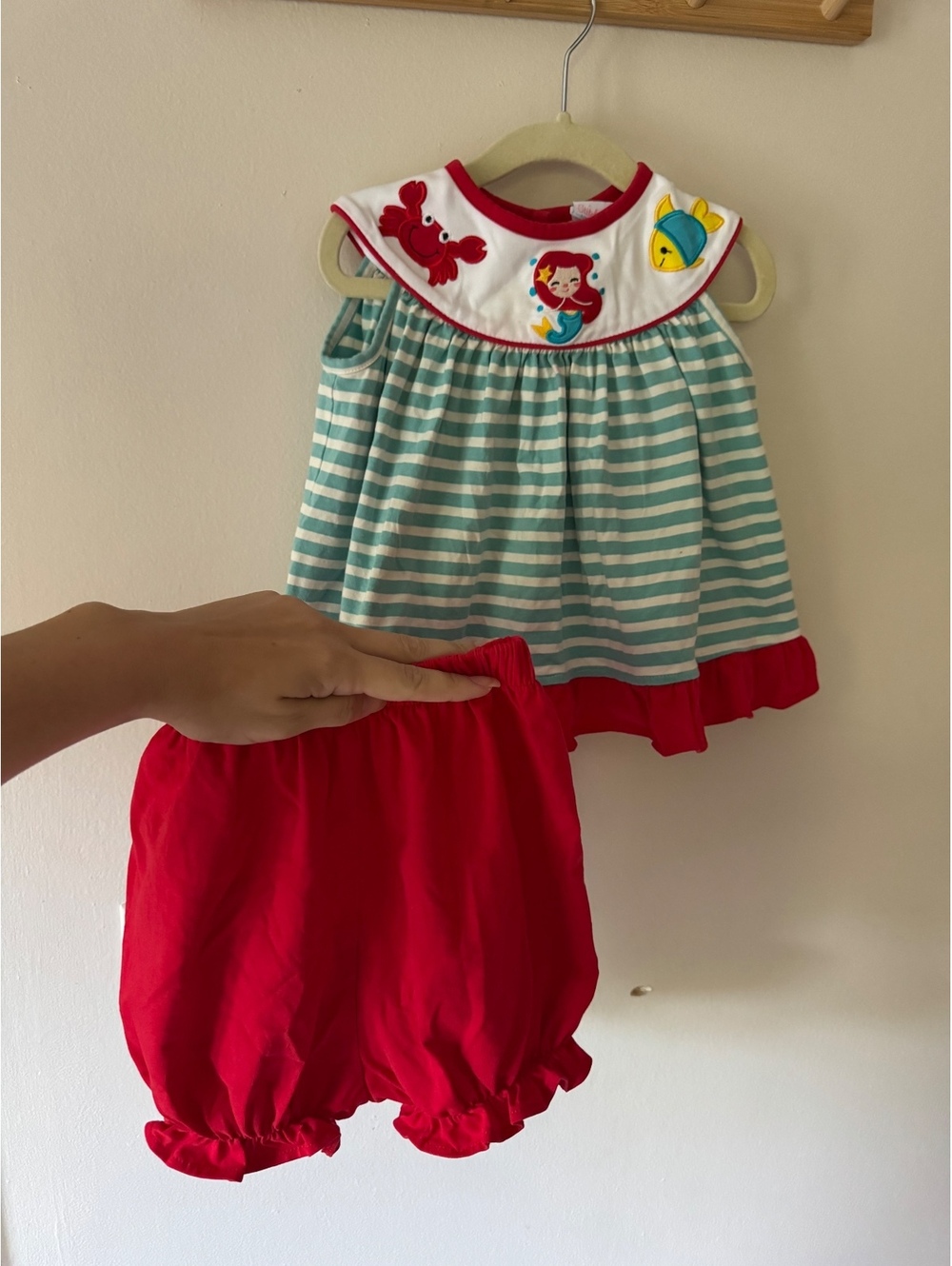 Stitchy Fish 3T shirt and shorts set
